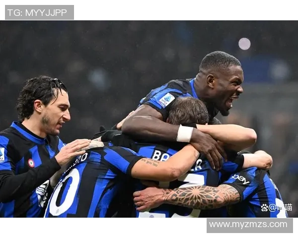 国米友谊赛大胜利物浦乌龙球引发全场热议与争议判罚 国米友谊赛大胜利物浦乌龙球引发全场热议与争议判罚