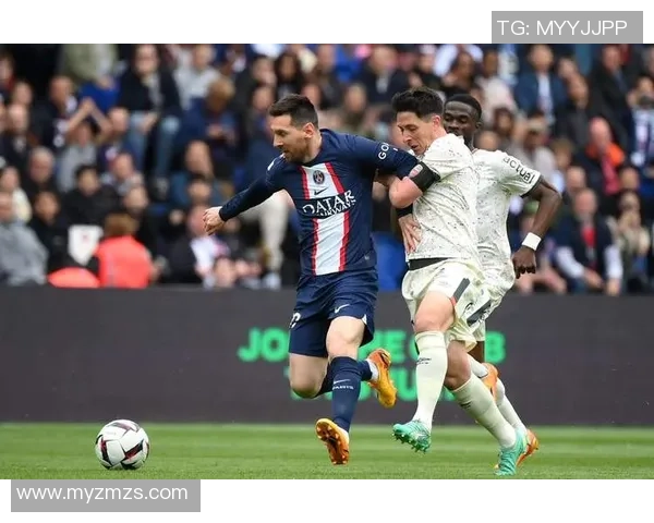 中超精彩对决巴黎圣日耳曼逆转曼联引发全场狂欢赛后分析